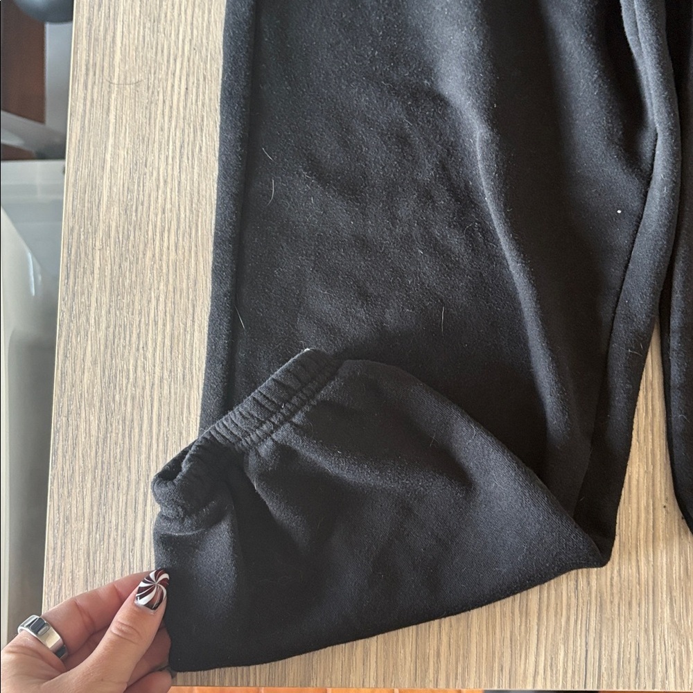 Old Navy Black Jogger Sweatpants Womens Size M Cozy Drawstring - Picture 3 of 9